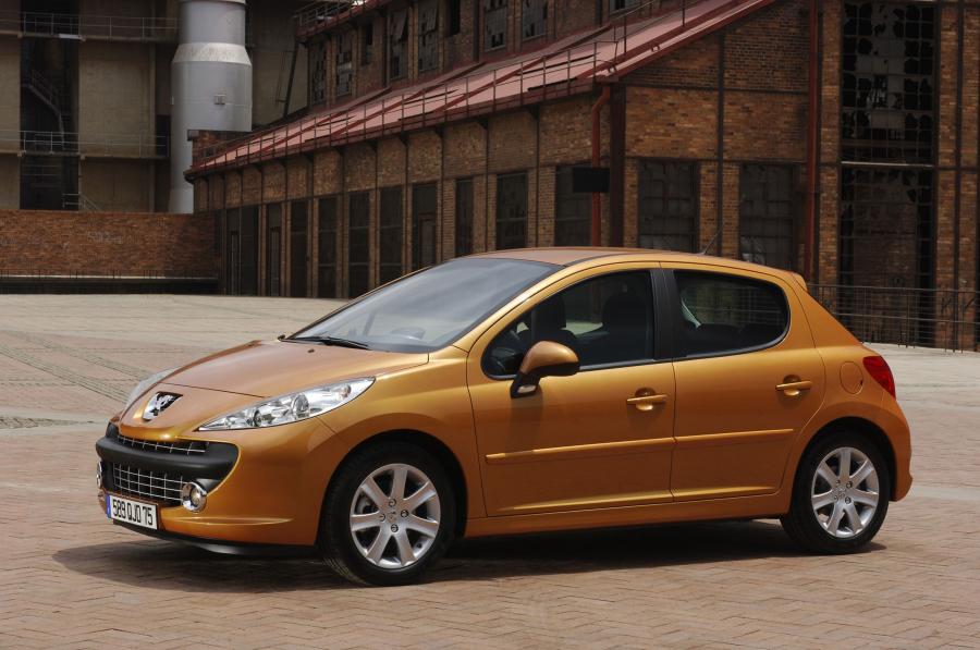  Peugeot 207 2006 года  (фото 101 из 180)